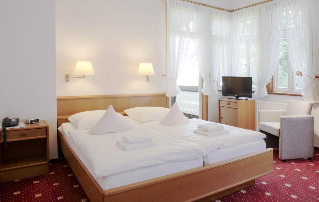 Ferien- Und Wellnesshotel Waldfrieden Хитцаккер Номер фото